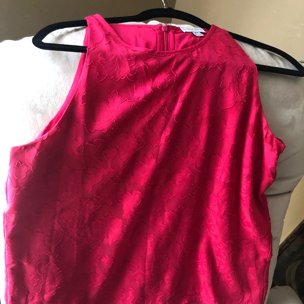 Beautiful fuchsia sleeveless blouse